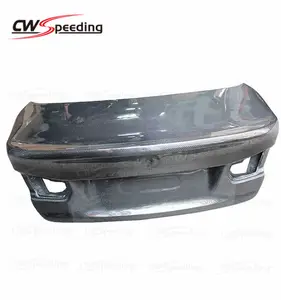 Coperchio del bagagliaio del coperchio del bagagliaio posteriore in fibra di carbonio stile CLS per BMW serie 3 F30 F35 BODYKIT