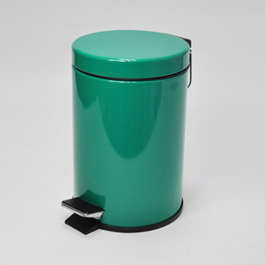 Cubo de basura con pedal de plástico y metal de color verde elegante - Product Image 1