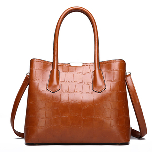 Guangzhou fábrica de oem de alta calidad de moda de impresión Africana bolsos al por mayor Turquía bolsos - Product Image 1