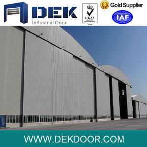 DEK vasta experiencia en el diseño de puerta corredera Hangar - Product Image 1