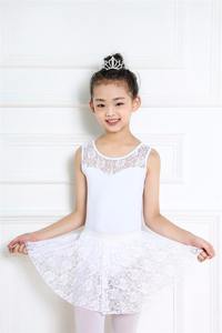 Детский кружевной купальник с юбкой - Product Image 5