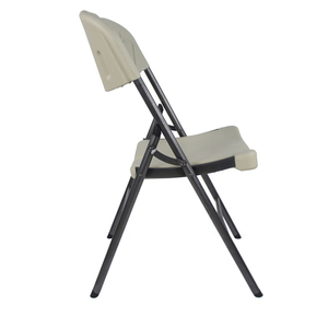Chaise pliante moderne en <span class=keywords><strong>plastique</strong></span> <span class=keywords><strong>blanc</strong></span> pour les événements en plein air, les fêtes, les repas, le <span class=keywords><strong>jardin</strong></span>, la terrasse, l'hôtel et le parc. - Product Image 2