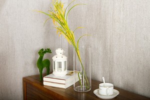 مزهرية زجاجية أسطوانية الشكل عالية الجودة وأنيقة مصنوعة يدويًا - Product Image 2
