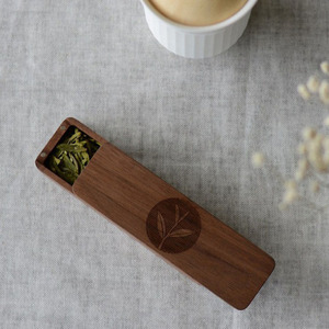 Scatola di <span class=keywords><strong>legno</strong></span> di lusso portatile creativa personalizzabile piccola scatola di imballaggio per tè <span class=keywords><strong>in</strong></span> bambù con scatola di imballaggio <span class=keywords><strong>in</strong></span> <span class=keywords><strong>legno</strong></span> con magnete - Product Image 5