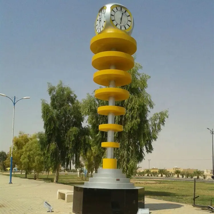 사우디 아라비아에서 유명한 스테인레스 스틸 시계 야외 조각