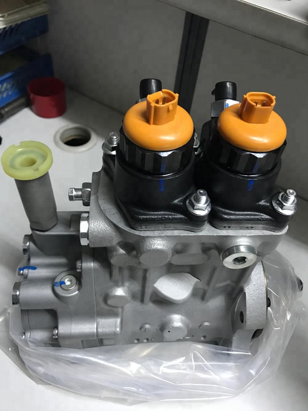 Fuel injection Pump Assy 094000-0601 6245-71-1111 for PC1000 6D170