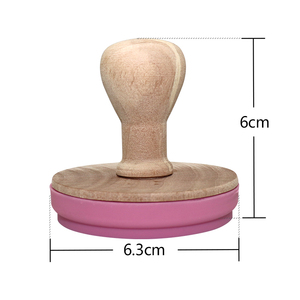 Tay Cầm Bằng Gỗ Cutter Made In Khuôn DIY Pastry Bánh Cookie Con Dấu Khuôn Mẫu Silicone Cookie Tem Biểu Tượng Tùy Chỉnh OPP Túi Cookie Công Cụ - Product Image 2