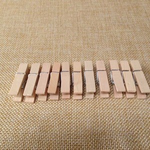 mini pioli di legno artigianato naturale vestiti del bambino perno di legno clip di <span class=keywords><strong>foto</strong></span> 35mm - Product Image 3