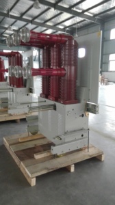Vakum devre kesici 33Kv/35Kv/40.5KV Katı kapanma yapısıyla - Product Image 2