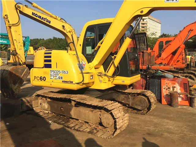 Komatsu PC60-7 Excavator - High Power, Reliable Performance