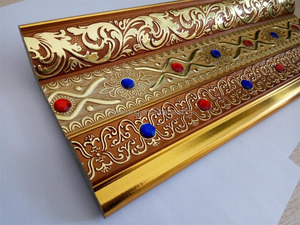 16cm de ancho Color madera dorada Cuentas azules decoradas Ps Perfiles de moldura de cornisa de corona de plástico <span class=keywords><strong>extruido</strong></span> - Product Image 4