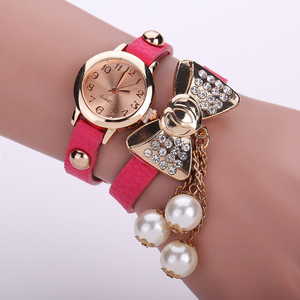 Orologi di Marca Personalizzati per Donne, <span class=keywords><strong>Orologio</strong></span> di Lusso con Bracciale a Farfalla <span class=keywords><strong>in</strong></span> Cristallo Dorato, <span class=keywords><strong>Orologio</strong></span> Casual con Diamanti per Signore LNW400 - Product Image 1
