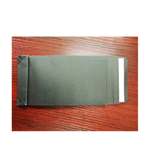 Commercio all'ingrosso su ordinazione a3 a4 a7 nero kraft buste <span class=keywords><strong>di</strong></span> <span class=keywords><strong>carta</strong></span> borsa con silvery fogli <span class=keywords><strong>di</strong></span> logo <span class=keywords><strong>di</strong></span> trasporto libero kraft busta <span class=keywords><strong>di</strong></span> <span class=keywords><strong>carta</strong></span> - Product Image 5