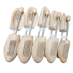Embauchoirs en <span class=keywords><strong>bois</strong></span> <span class=keywords><strong>de</strong></span> Schima très demandés <span class=keywords><strong>pour</strong></span> chaussures <span class=keywords><strong>de</strong></span> printemps, tailles 35-48, 100 % conformes, <span class=keywords><strong>couleur</strong></span> <span class=keywords><strong>bois</strong></span> naturel - Product Image 6