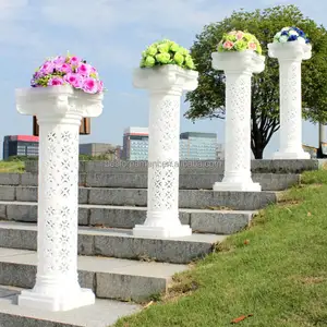 結婚式の装飾的なプラスチックローマの柱