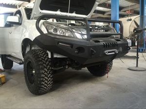 À la recherche de grossiste pare-chocs avant-FA 4x4 Offroad Bull Bar pour Isuzu <span class=keywords><strong>Dmax</strong></span> 2012 et <span class=keywords><strong>Dmax</strong></span> Mux 7 jours de livraison à Guangzhou - Product Image 5