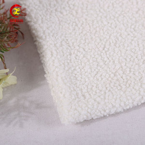 Mercado al por mayor 100 poliéster peso pesado <span class=keywords><strong>tela</strong></span> <span class=keywords><strong>polar</strong></span> oso de <span class=keywords><strong>peluche</strong></span> tejido de piel - Product Image 1