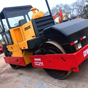 Second hand Dynapac CC211 Road Roller for sale - Product Image 2