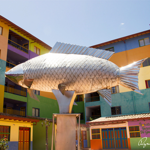 Outdoor astratta di arte del metallo in acciaio inox scultura di pesce statua