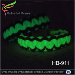 2015 neue glow in <span class=keywords><strong>the</strong></span> dark paracord armband - Product Image 1