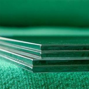 Chine fabricants <span class=keywords><strong>M2</strong></span> <span class=keywords><strong>prix</strong></span> 10 10 10mm d'épaisseur PVB verre feuilleté clair 30mm panneaux de verre de passerelle de <span class=keywords><strong>sol</strong></span> de sécurité livraison rapide - Product Image 2