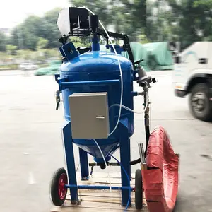 Industrial wet blasting machine