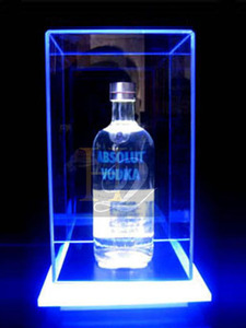 Tùy chỉnh phổ biến thời trang sang trọng hình vuông LED Backlit <span class=keywords><strong>Acrylic</strong></span> bia chai hiển thị trường hợp với logo khắc - Product Image 5