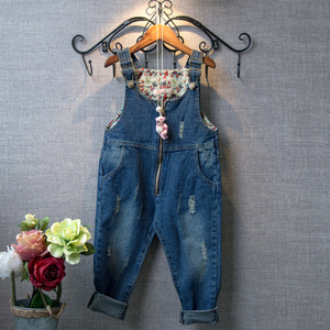 De China, venta al por mayor de los niños de nueva moda de tirantes Jeans comprar a granel de fábrica - Product Image 1