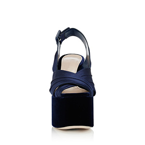<span class=keywords><strong>Sandali</strong></span> da <span class=keywords><strong>Donna</strong></span> alla Moda con Nuovo Design Elegante, Tomaia Arricciata, Plateau Alto e Tacco a Blocco - Product Image 3