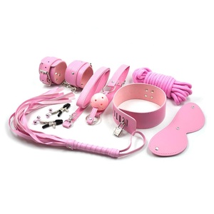 ชุดอุปกรณ์เพศสัมพันธ์5ชิ้น/เซ็ตชุดทาสหนังเอสเอ็มของเล่นทางเพศเจ้าชู้ของเล่นทางเพศ5ชิ้นชุดหน้ากากแส้และกุญแจมือชุดพันธนาการเซ็กซี่ - Product Image 3