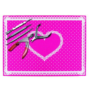 5 couleurs Clou Tapis de Table <span class=keywords><strong>En</strong></span> <span class=keywords><strong>Silicone</strong></span> De Forme De Coeur Pliable Lavable tapis <span class=keywords><strong>tampon</strong></span> dissolvant pour vernis à ongles - Product Image 3