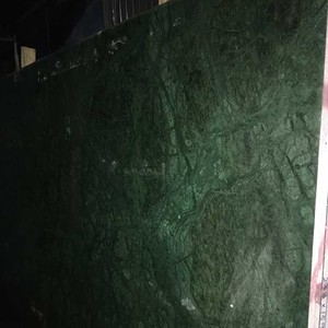 Grosir Pabrik Granit Bunga Hijau India untuk Meja