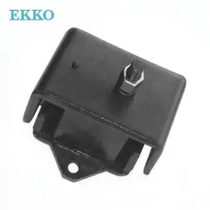 Oem ME031774 ME031962 Rubber Front Engine MountingためMitsubishi Truck 6D22 6D14 6D15 FM215