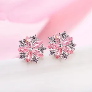 925 纯银时尚韩国甜和简单的粉红色水晶樱花形耳环为妇女