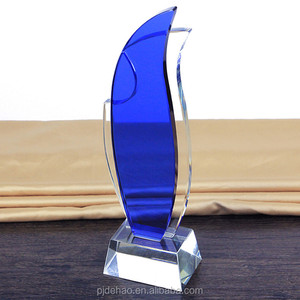 Trofeo de Cristal Decorativo de Diseño Nuevo a Precio de Fábrica DH, Premio de Cristal al por Mayor - Product Image 3