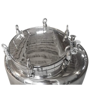 Réservoir de stockage vertical de <span class=keywords><strong>1000</strong></span> <span class=keywords><strong>litres</strong></span> en acier inoxydable 304 pour le lait, l'huile de palme, etc. liquides - Product Image 4
