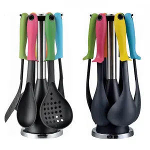 Utensile da cucina prodotti per la casa eccellenti articoli da cucina usati vendita Set di utensili da cucina in Nylon da 7 pezzi utensile da cucina