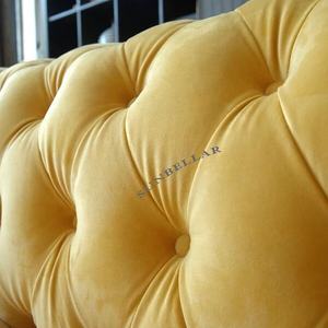 होटल फर्नीचर लॉबी सोफा पीला मखमली चेस्टरफील्ड घुमावदार लक्जरी विशेष सोफे पीले आधुनिक डिजाइन लिविंग रूम सोफा - Product Image 4