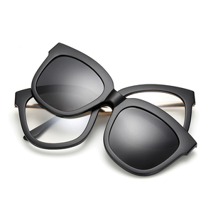 2210T <span class=keywords><strong>de</strong></span> Superhot gafas TR90 <span class=keywords><strong>de</strong></span> gafas <span class=keywords><strong>de</strong></span> <span class=keywords><strong>sol</strong></span> <span class=keywords><strong>de</strong></span> las mujeres <span class=keywords><strong>de</strong></span> los hombres Clip magnético polarizado en gafas <span class=keywords><strong>de</strong></span> <span class=keywords><strong>sol</strong></span> <span class=keywords><strong>de</strong></span> conducir - Product Image 1