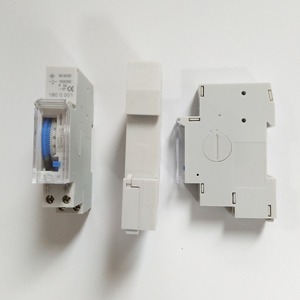 SUL180a 24 Giờ Lập Trình Micro DIN Đường Sắt Cơ Khí 12V AC/DC Hẹn Giờ Relay Chuyển Đổi - Product Image 3