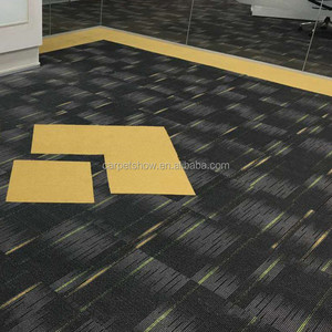 Alfombra de oficina Modular de nailon 100%, máquina de azulejos, pila de bucle con mechones, patrón de rayas abstractas, alfombra de suelo de espacio comercial para Hotel - Product Image 1