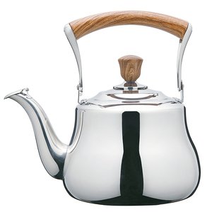 Teiera in Acciaio Inox Lucidato Argento con Manico in Legno Isolato, Fondo Piatto per Induzione e <span class=keywords><strong>Gas</strong></span>, Vendita all'Ingrosso - Product Image 1