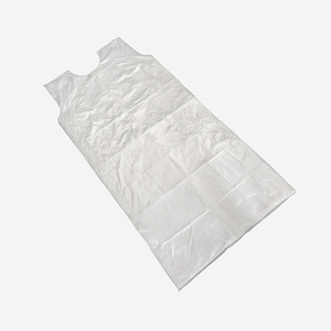 Delantal desechable de plástico LDPE sostenible al por mayor para salón de un solo uso - Product Image 2