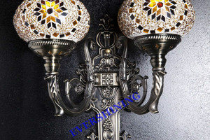 شمعدان جداري بتصميم تركي من الحديد العتيق من YMA42602, مصباح حائط تركي من الفوسيفساء صناعة يدوية مذهل