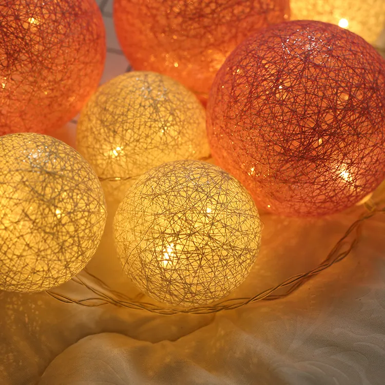 Heißer verkauf weihnachten bunte LED takraw baumwolle ball string lichter