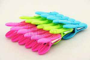 Pinces à vêtements en plastique de bonne qualité, petits articles divers, pinces à vêtements - Product Image 2