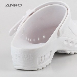 Chaussures d'infirmière blanches modernes avec talons compensés en TPE - Product Image 3