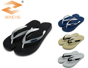 Machine à souffler rotative 20 stations pour la fabrication de pantoufles Chaussures pour dames - Product Image 2