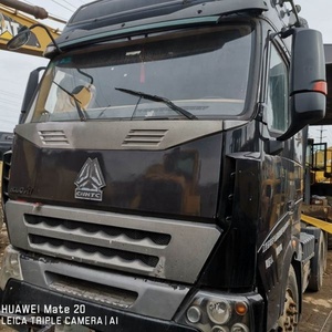 Heavy 420hp Used Black Howo A7 <b>Tractor</b> Head Truck for Sale - Product Image 2