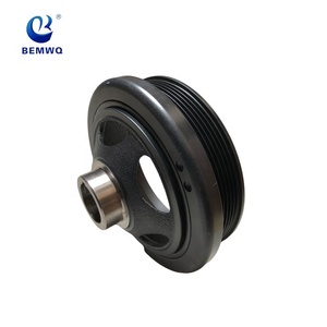 Poulie de <span class=keywords><strong>courroie</strong></span> de vilebrequin pour MERCEDES-BENZ <span class=keywords><strong>Classe</strong></span> E M271 2710300203 - Product Image 2